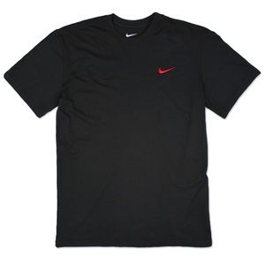 Used Nike Tee Shirt Medium